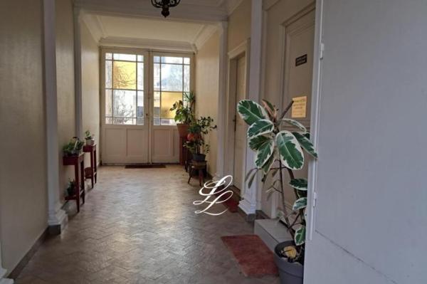 Vente - Local 3 pièces 65 m 2 LE MANS (72000)