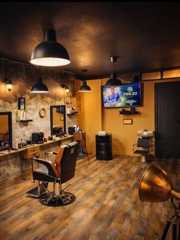 Lille (59800) LOCAL COMMERCIAL À LOUER – VIEUX-LILLE