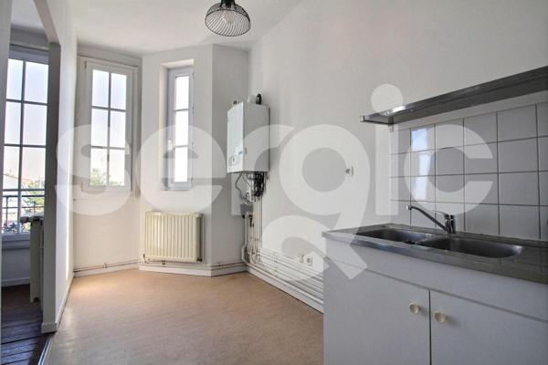 Location 2 Pieces 43 62600 Berck 09 0061 01 0002