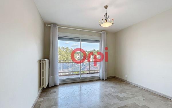 Appartement à vendre    2 pièces • 86,78 m2 Sainte-Maxime