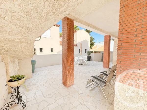 Appartement à vendre  3 pièces - 96 m 2   MARTIGUES  - 13