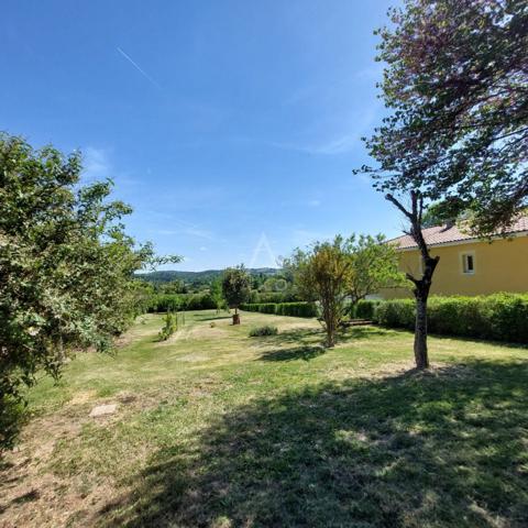 Plain-pied à Trélissac 3 chambres et un garage au calme proche des commodités !
