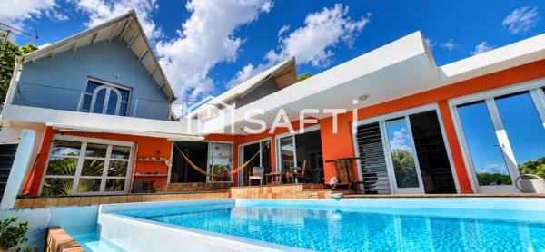 VILLA D'architecte  avec Piscine et vue mer