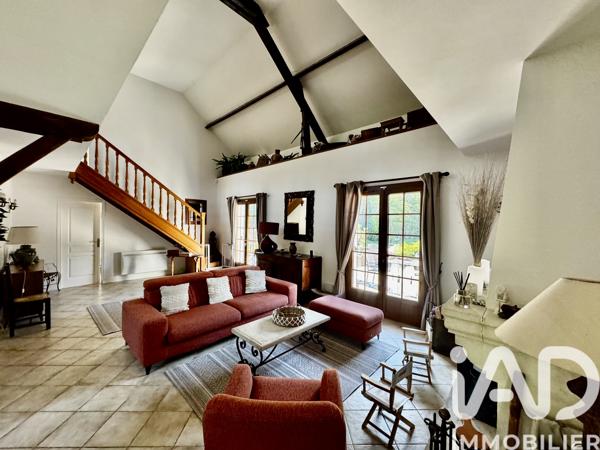 Maison à vendre 8 pièces 148 m² Crécy-la-Chapelle