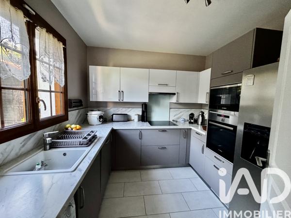 Maison à vendre 8 pièces 148 m² Crécy-la-Chapelle