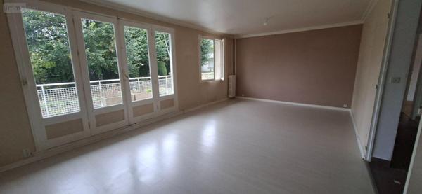 Appartement à vendre à Évreux dans l'Eure (27000), ref : A2865