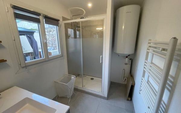 Appartement à vendre    2 pièces • 43 m2 Toulon