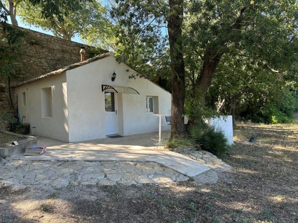 Domaine viticole, gîte, chambres d'hôtes, salle évenementielle, 119 ha boisés