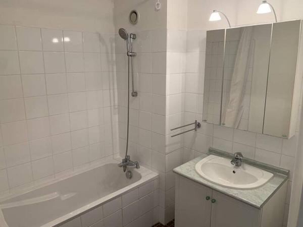 Appartement 4 pièces                                        - 44100 Nantes Réf : 11927