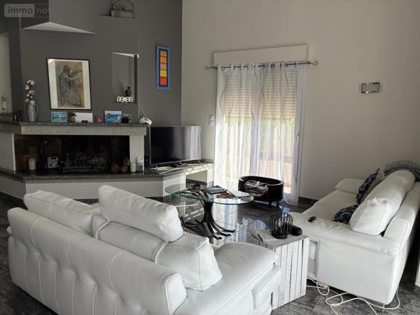 Maison à vendre à Saint-Affrique dans l'Aveyron (12400), ref : 12051-19