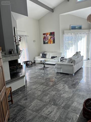 Maison à vendre à Saint-Affrique dans l'Aveyron (12400), ref : 12051-19