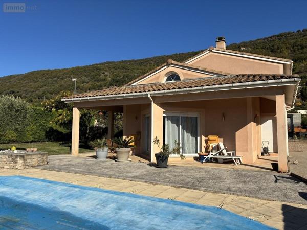 Maison à vendre à Saint-Affrique dans l'Aveyron (12400), ref : 12051-19