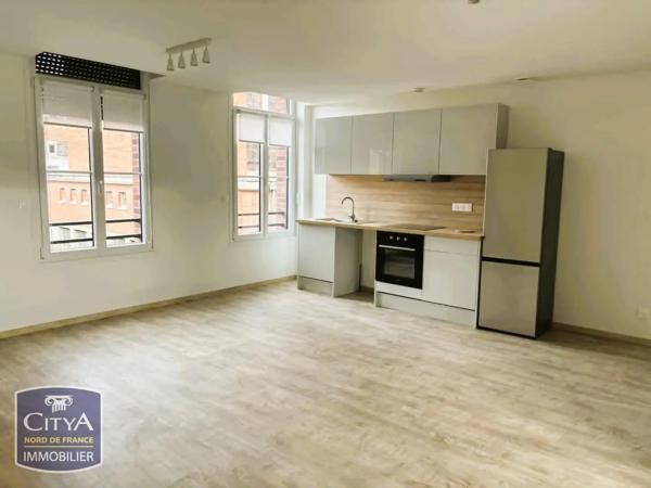 Appartement à louer 2 pièces 60.22m² Hazebrouck (59190)