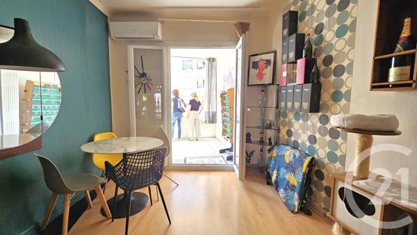 Appartement F2 à vendre  2 pièces - 54,32 m 2   NICE  - 06