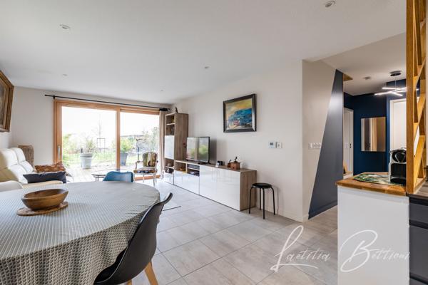 Bordeaux (33800) APT T3/61 m² de 2021 avec Terrasse de 40m² avec place de parking en sous-sol