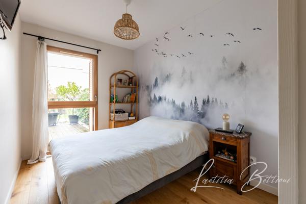 Bordeaux (33800) APT T3/61 m² de 2021 avec Terrasse de 40m² avec place de parking en sous-sol