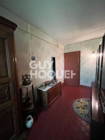 Potentiel intéressant!! Sur plus de2000m² de terrain en partie constructible!