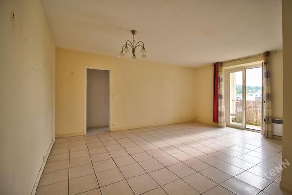 Appartement T3 idéalement situé. Balcon, ascenseur, cave et belle luminosité