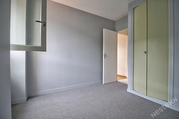 Appartement T3 idéalement situé. Balcon, ascenseur, cave et belle luminosité