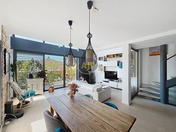 Maison à vendre Le Haillan - 4 pièces, 132m² avec 3 chambre(s) à 450 000€ - AJP Immobilier Bordeaux Nansouty