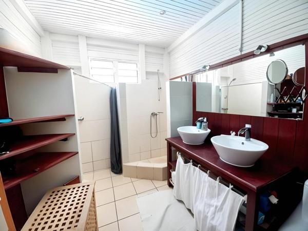 Rare Villa Familiale 4 Ch + Bungalow à 500m mer à vendre (971),Sainte-Anne Monmain