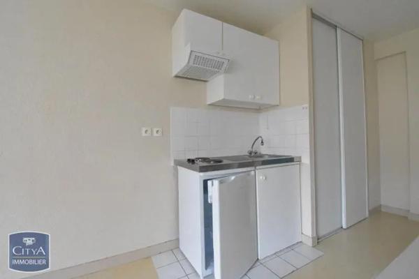Appartement à louer 2 pièces 36.63m² Le Mans (72000)