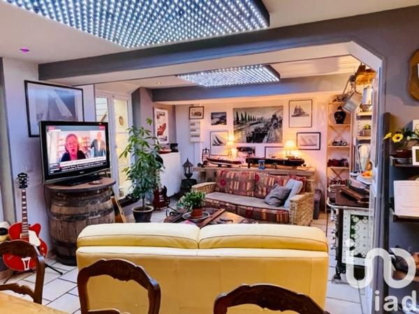 Immeuble à vendre 1 317 m² Sempigny