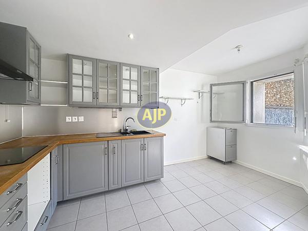 Appartement à vendre Nantes - 3 pièces, 74m² avec 2 chambre(s) à 257 250€ - AJP Immobilier Nantes Jouzel