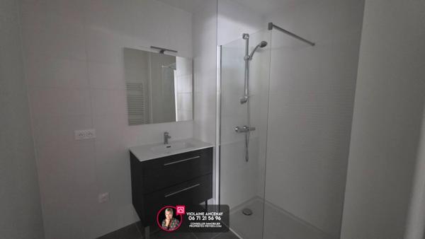 Appartement  T2 Challes Les Eaux  43 m2 avec garage