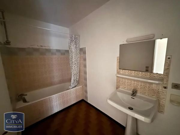 Appartement à louer 1 pièce 39.5m² Châteauroux (36000)