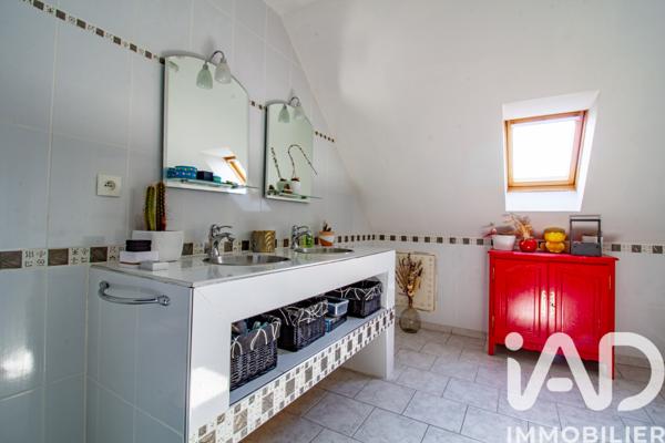 Maison à vendre 7 pièces 140 m² Villemandeur