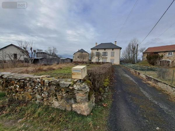 Maison à vendre à Val-d'Arcomie dans le Cantal (15320), ref : 044/1188