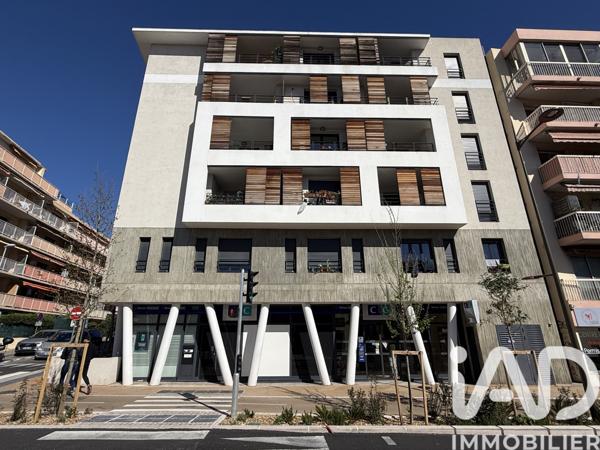 Appartement à vendre 2 pièces 42,7 m² Saint-Laurent-du-Var