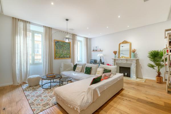 Vente Appartement 5 pièces Bastia Hyper Centre