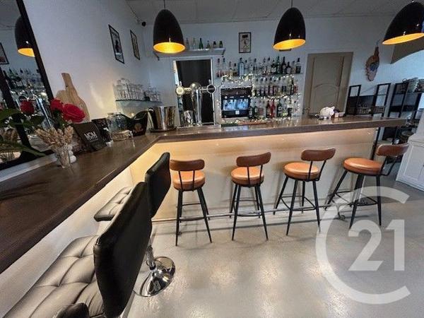 à vendre  161 m2 LA FARE LES OLIVIERS - 13