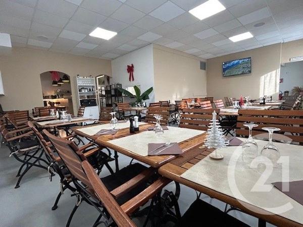 à vendre  161 m2 LA FARE LES OLIVIERS - 13