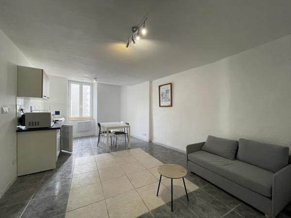 APPARTEMENT T2 MEUBLE
