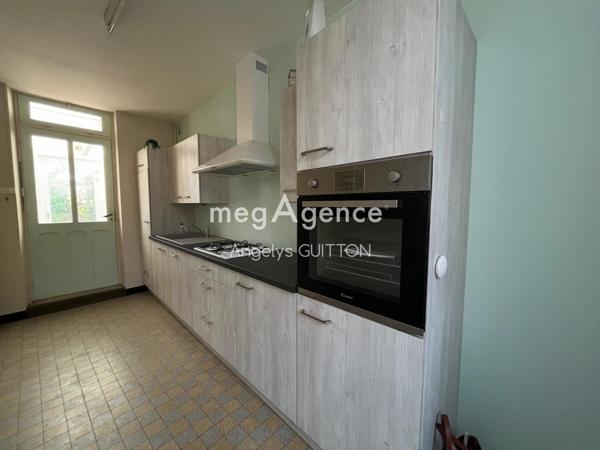 Maison à FRESNAY-SUR-SARTHE, 72130 - 5 pièces 85m²