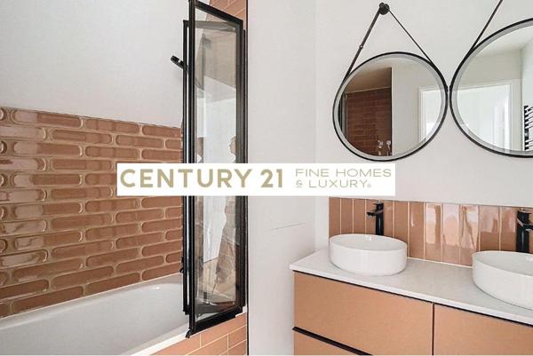 Appartement T3 à vendre  3 pièces - 71,24 m2 PARIS - 75007