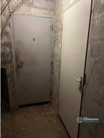 À VENDRE – CAVE EN BRIQUE VOÛTÉE – PARIS 5ᵉ – RUE TOURNEFORT