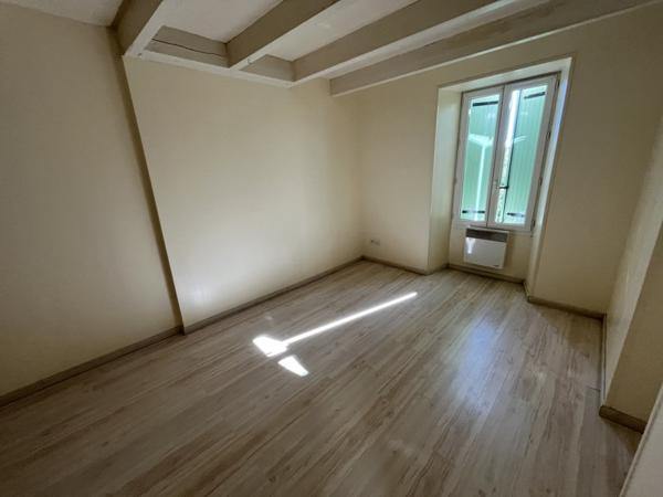 Maison à louer |  Pranzac |  6 pièces | 99 m²