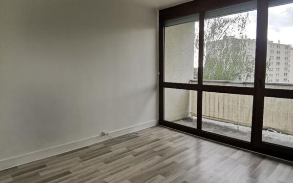 Appartement à louer    3 pièces •  Chilly-Mazarin