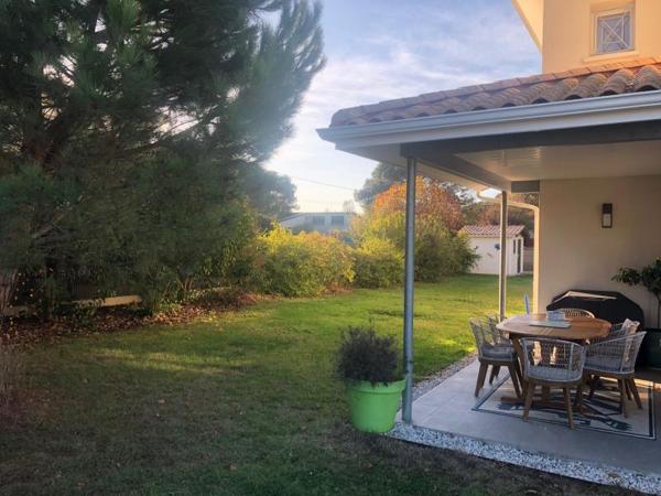MAISON GRADIGNAN - 6 pièce(s) - 114 m2 , Gradignan