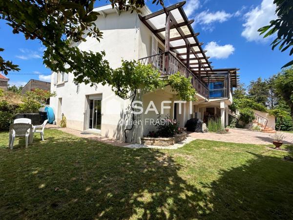 Saint Julien de Concelles - Maison 6 chambres + véranda