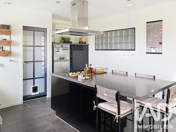 Maison à vendre 5 pièces 150 m² Saint-Soulan