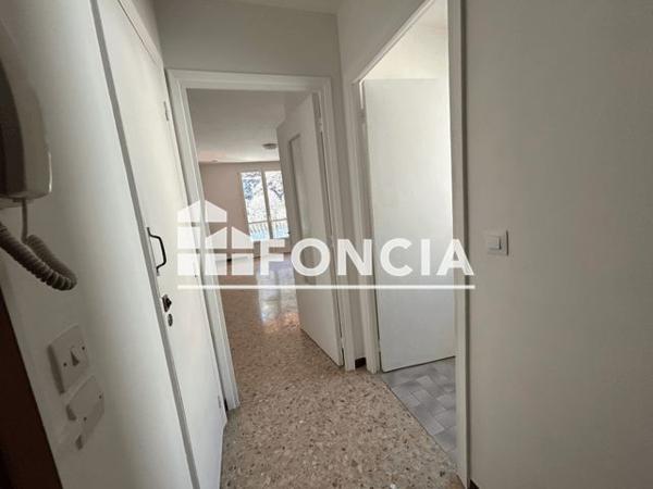 Location Studio 23.2 m² - 10 AVENUE DEMONTZEY Digne-les-bains 04000