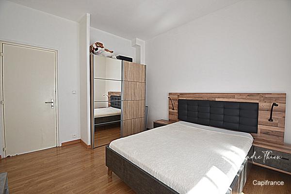 Maison à vendre 12 pièces SAINT DENIS LES BOURG (01)