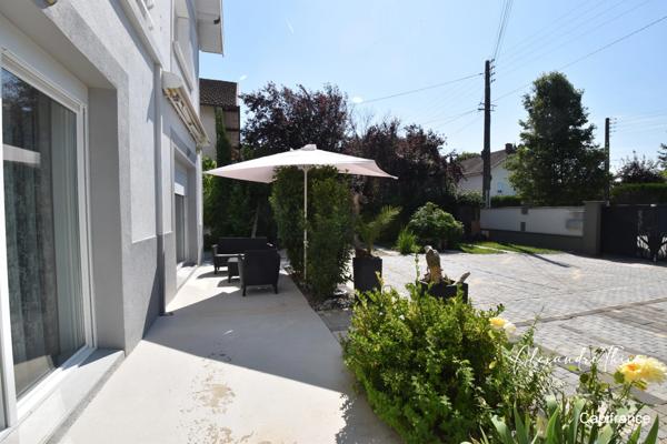 Maison à vendre 12 pièces SAINT DENIS LES BOURG (01)