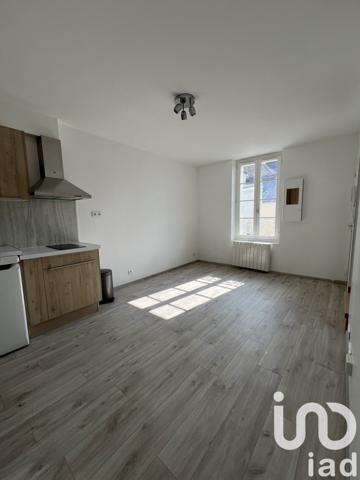 Appartement 2 pièces de 32 m² à Saint-Germain-en-Laye (78100)