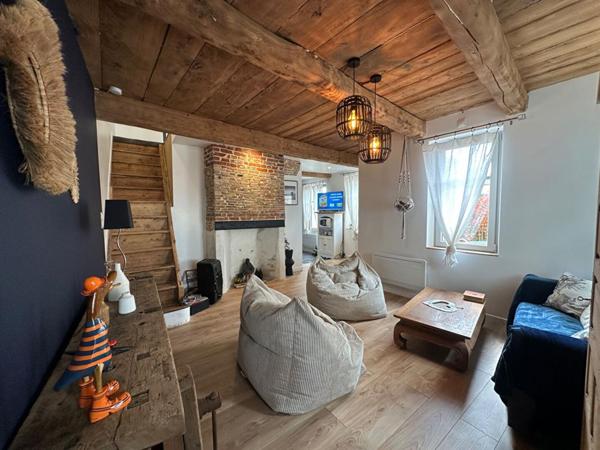 Ensemble de 3 maisons de ville  à pont L'Evêque